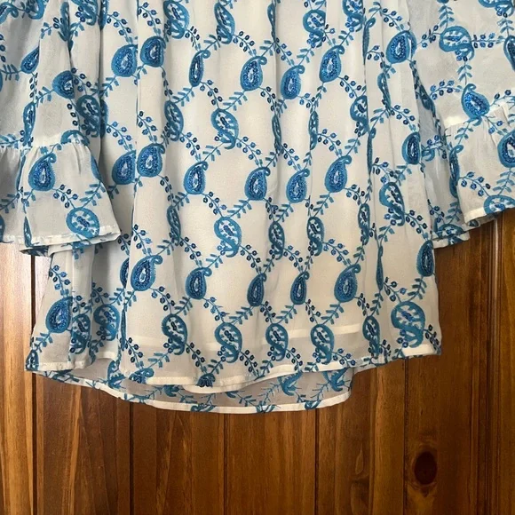 Lilly Pulitzer Blue Paisley sparkle Off-Shoulder Top - Picture 2 of 6